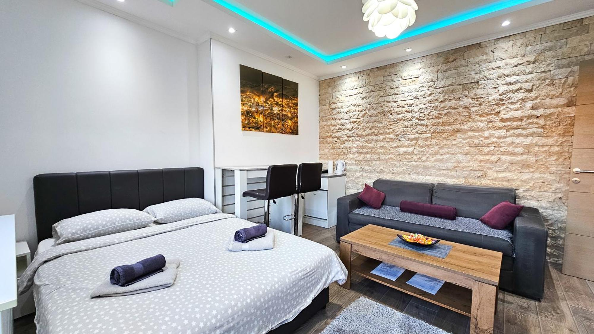 Studio Trg Užice Exteriér fotografie